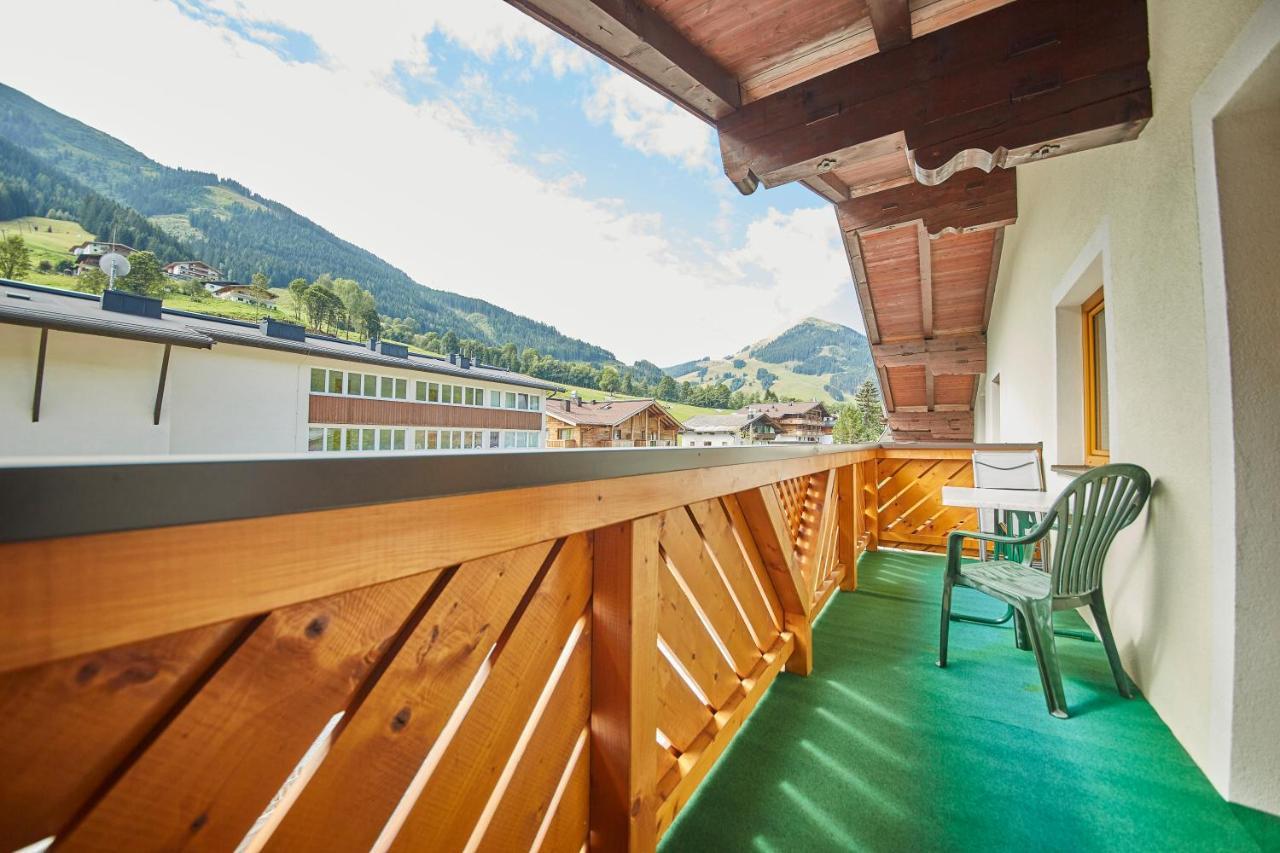 Haus Margarethe Appartements Saalbach-Hinterglemm Zewnętrze zdjęcie