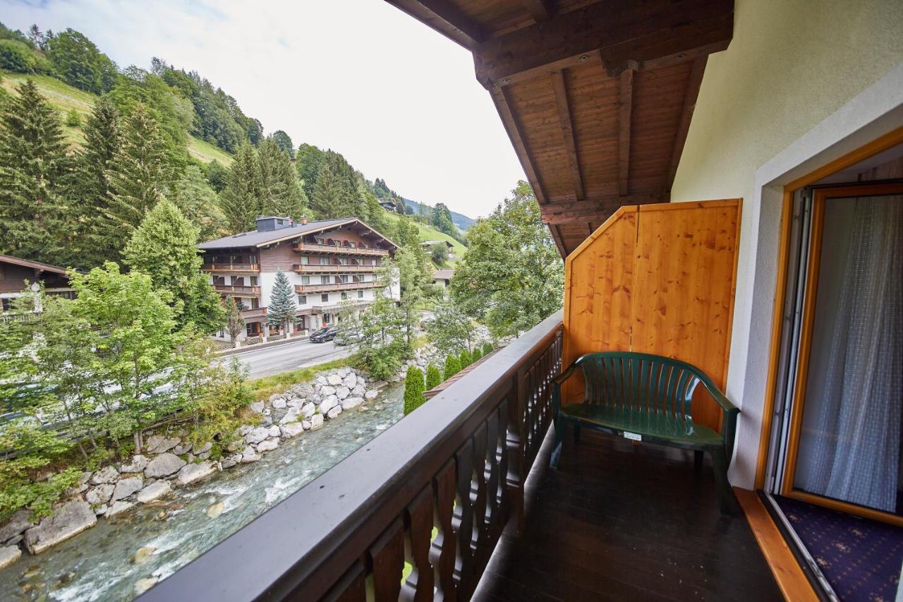 Haus Margarethe Appartements Saalbach-Hinterglemm Zewnętrze zdjęcie