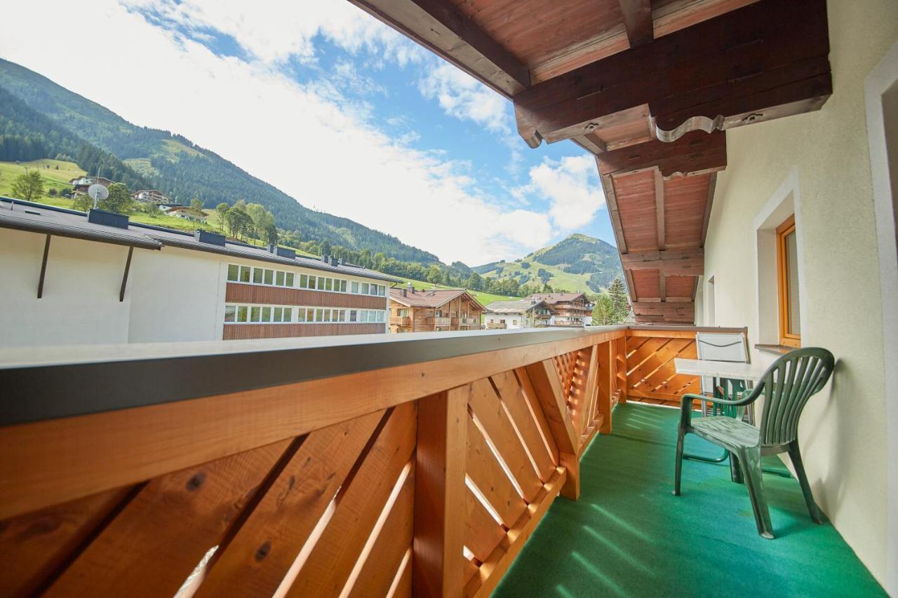 Haus Margarethe Appartements Saalbach-Hinterglemm Zewnętrze zdjęcie